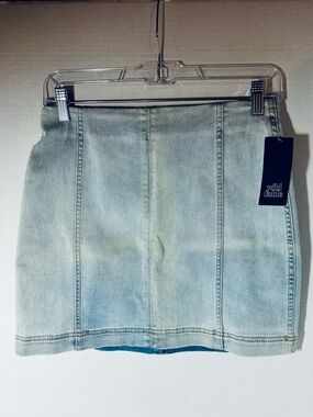 Wild Fable Set of 2 Denim Mini Skirts, Pale Blue Acid Wash NWT & Black NWOT Sz 8